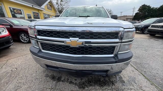 2014 Chevrolet Silverado 1500 in Greenville, SC 29607 - 18111365 8