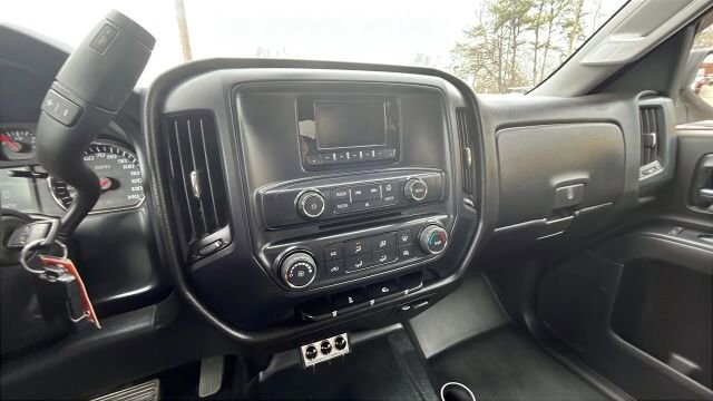 2014 Chevrolet Silverado 1500 in Greenville, SC 29607 - 18111365 34