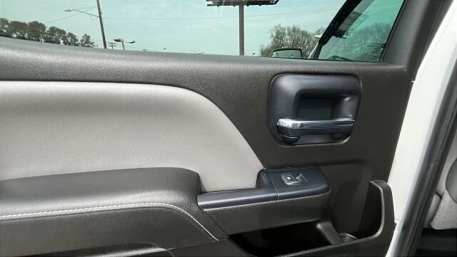 2014 Chevrolet Silverado 1500 in Greenville, SC 29607 - 18111365 26