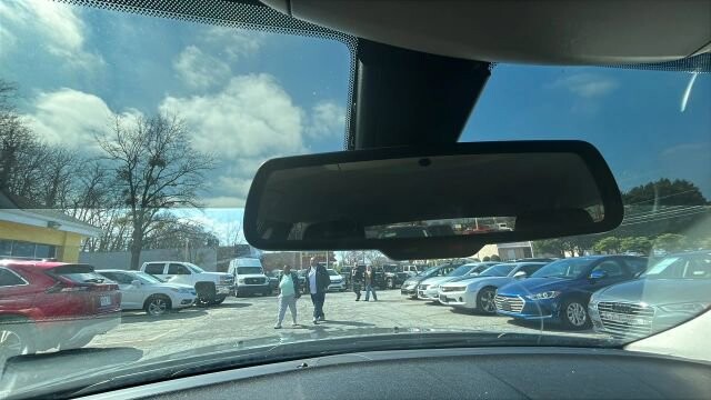 2018 Chrysler 300 in Greenville, SC 29607 - 18111366 50