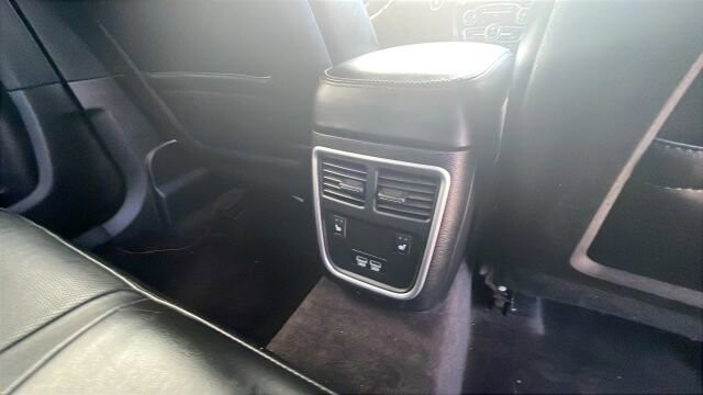2018 Chrysler 300 in Greenville, SC 29607 - 18111366 24