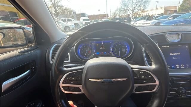 2018 Chrysler 300 in Greenville, SC 29607 - 18111366 36