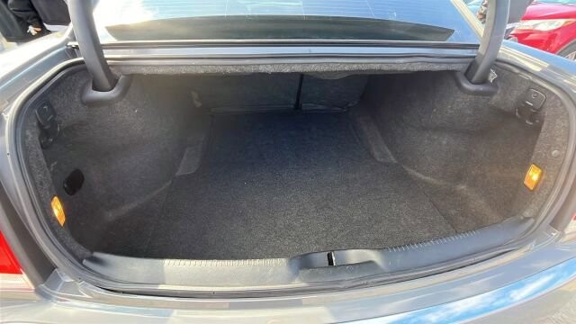 2018 Chrysler 300 in Greenville, SC 29607 - 18111366 25