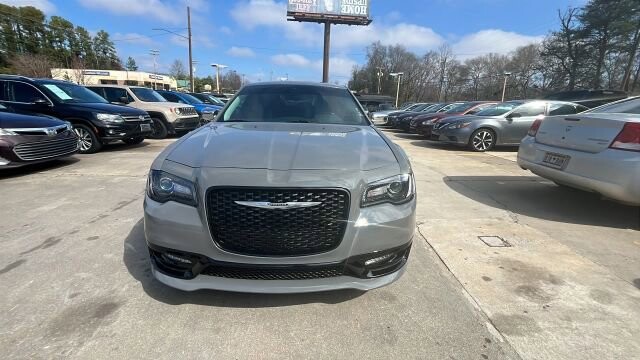 2018 Chrysler 300 in Greenville, SC 29607 - 18111366 8