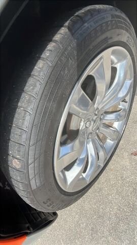 2018 Chrysler 300 in Greenville, SC 29607 - 18111366 12