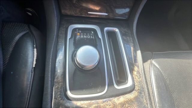 2018 Chrysler 300 in Greenville, SC 29607 - 18111366 38