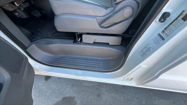 2017 Nissan NV in Greenville, SC 29607 - 18111367 35