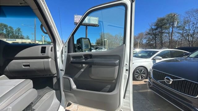 2017 Nissan NV in Greenville, SC 29607 - 18111367 16