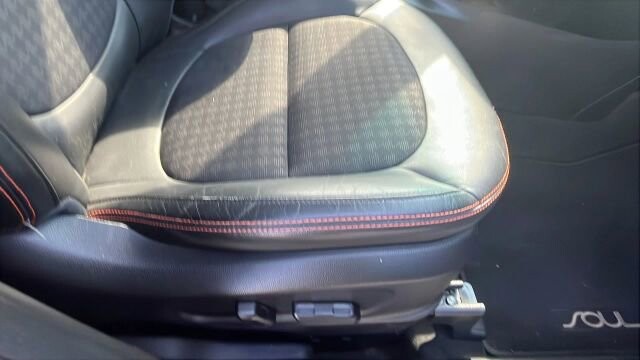 2018 Kia Soul in Greenville, SC 29607 - 18111368 20