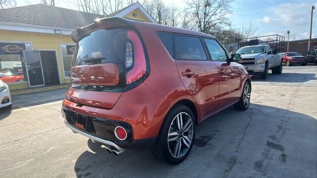 2018 Kia Soul in Greenville, SC 29607 - 18111368 3