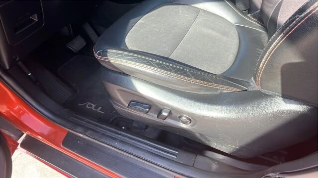 2018 Kia Soul in Greenville, SC 29607 - 18111368 42