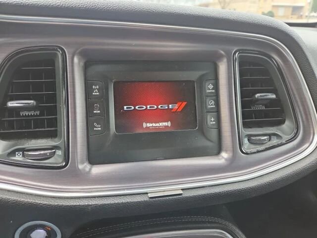 2016 Dodge Challenger in Greenville, SC 29607 - 18111369 33