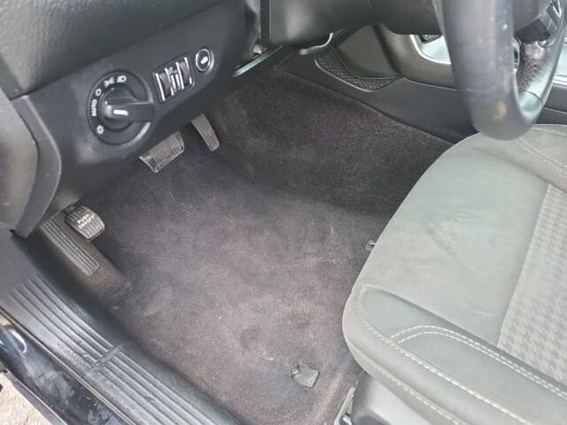 2016 Dodge Challenger in Greenville, SC 29607 - 18111369 28