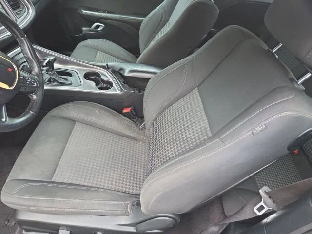 2016 Dodge Challenger in Greenville, SC 29607 - 18111369 30