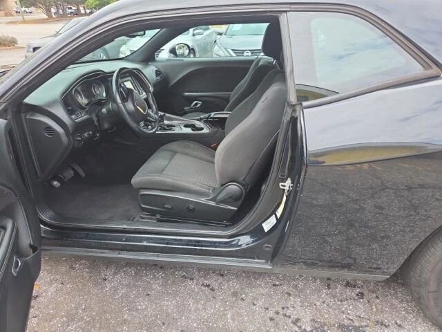 2016 Dodge Challenger in Greenville, SC 29607 - 18111369 27