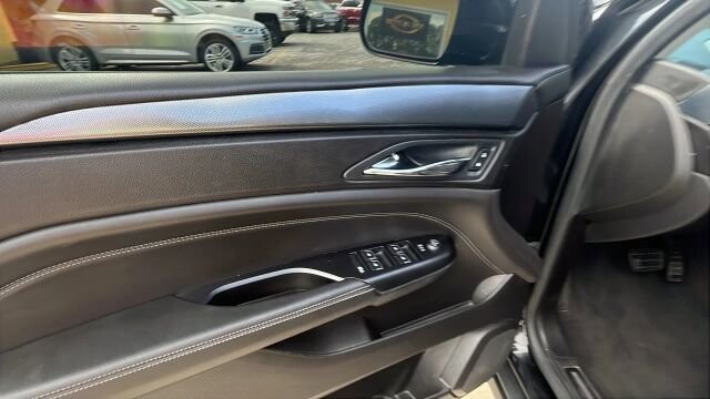 2016 Cadillac SRX in Greenville, SC 29607 - 18111370 35