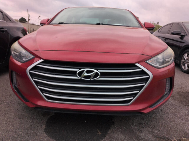 2017 Hyundai Elantra in North Little Rock, AR 72117-1620 - 18111372 2