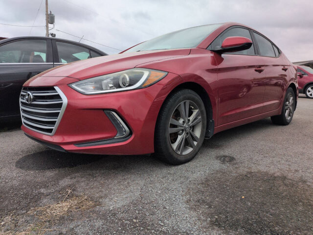 2017 Hyundai Elantra in North Little Rock, AR 72117-1620 - 18111372