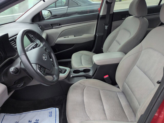 2017 Hyundai Elantra in North Little Rock, AR 72117-1620 - 18111372 5