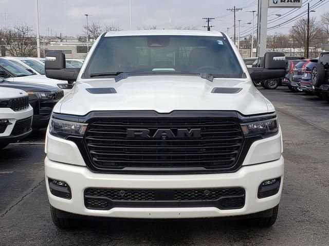 2026 RAM 1500 in Bedford, OH 44146 - 18111381 5