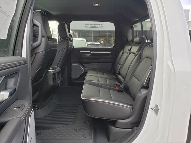 2026 RAM 1500 in Bedford, OH 44146 - 18111381 7