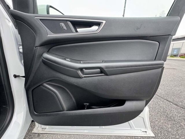 2024 Ford Edge in Winchester, VA 22602 - 18111387 8