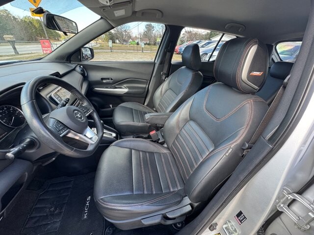2019 Nissan Kicks in Flowery Branch, GA 30542 - 18111394 9