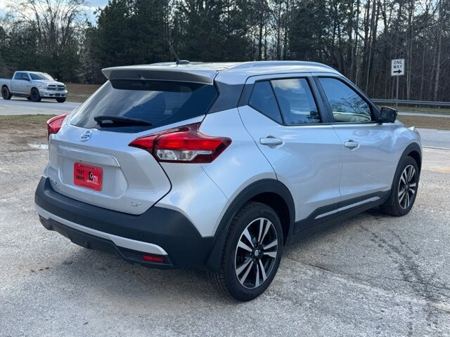 2019 Nissan Kicks in Flowery Branch, GA 30542 - 18111394 5