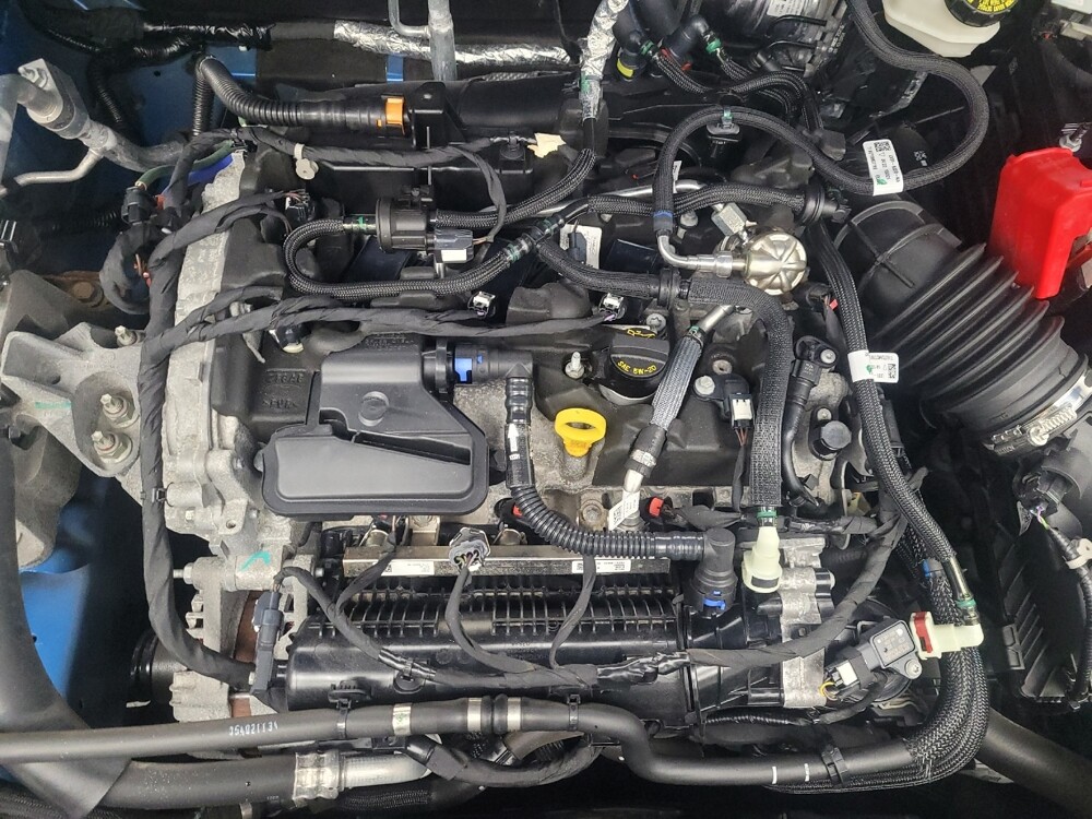 2021 Ford Escape in Madison, TN 37115 - 18111403 30