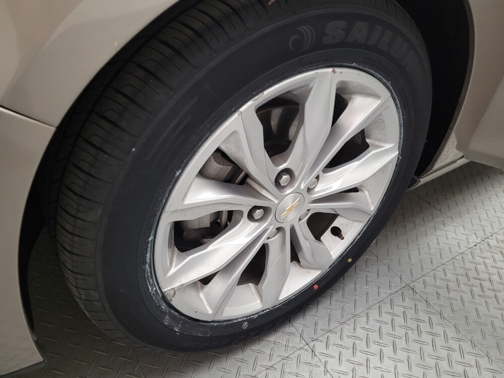 2022 Chevrolet Malibu in Montclair, CA 91763 - 18111408 31