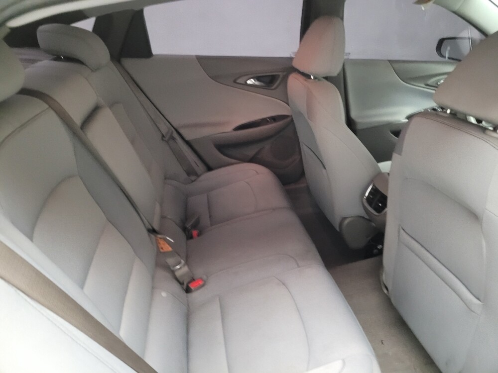 2022 Chevrolet Malibu in Montclair, CA 91763 - 18111408 19