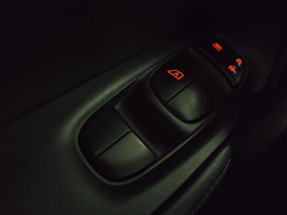 2019 Nissan Rogue in Birmingham, AL 35215 - 18111424 27