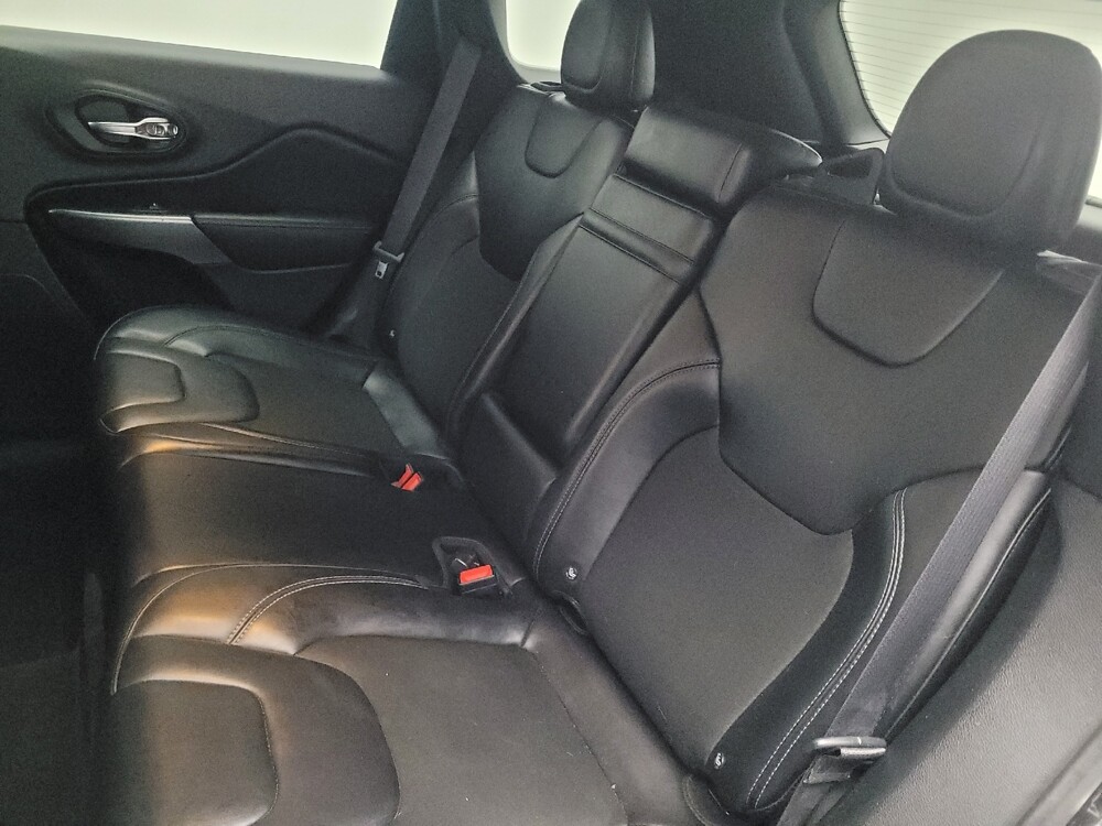 2019 Jeep Cherokee in Columbus, GA 31909 - 18111425 18