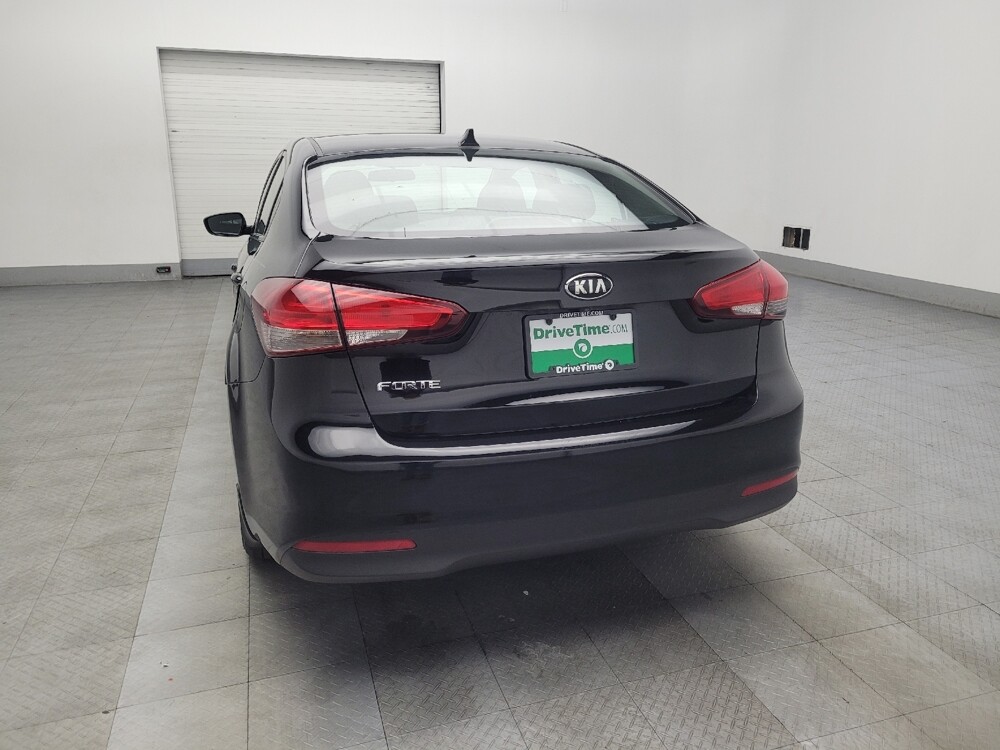 2017 Kia Forte in Macon, GA 31210 - 18111426 6
