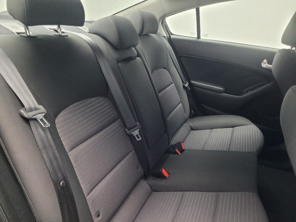 2017 Kia Forte in Macon, GA 31210 - 18111426 19