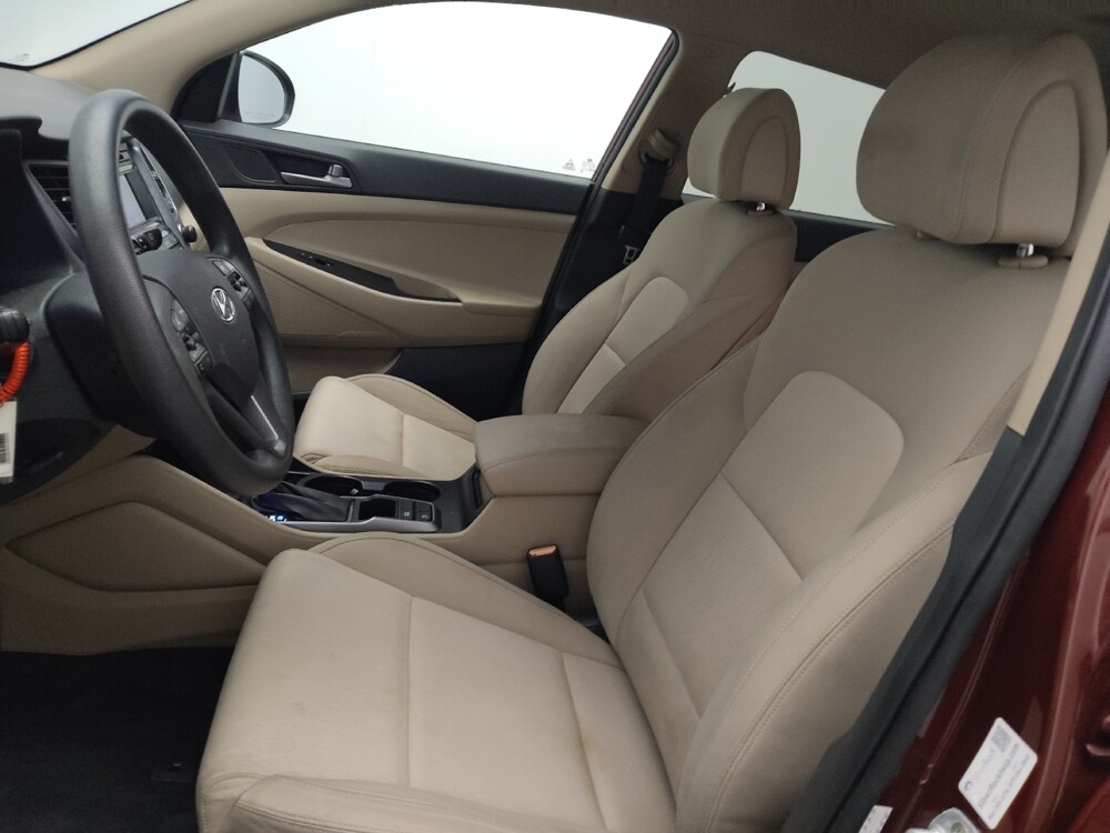 2016 Hyundai Tucson in Morrow, GA 30260 - 18111427 17