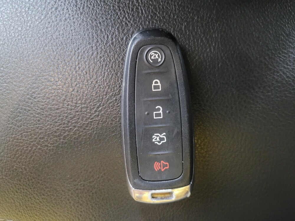 2016 Ford Focus in Union City, GA 30291 - 18111435 32