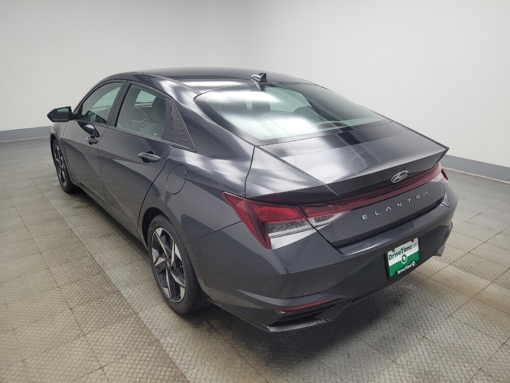 2023 Hyundai Elantra in Highland, IN 46322 - 18111450 5