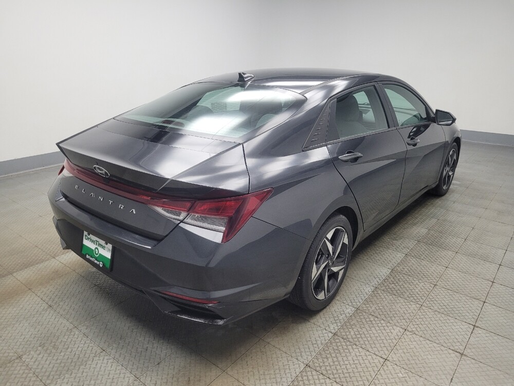 2023 Hyundai Elantra in Highland, IN 46322 - 18111450 9