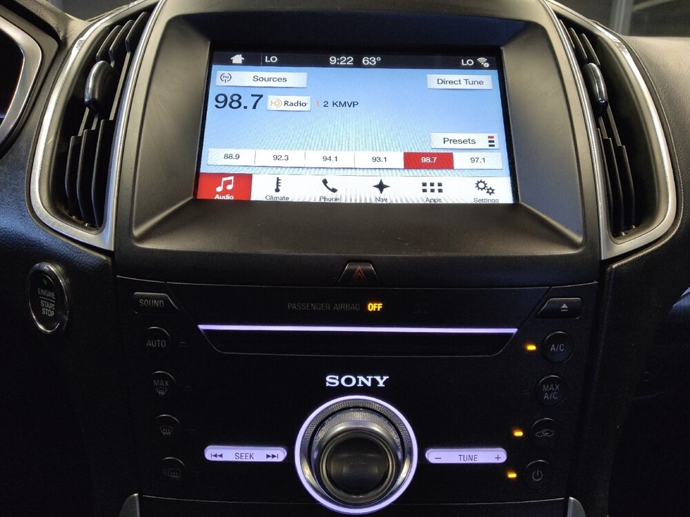 2017 Ford Edge in Glendale, AZ 85301 - 18111451 25