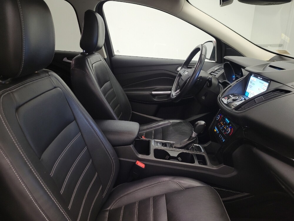 2018 Ford Escape in Glendale, AZ 85301 - 18111452 21