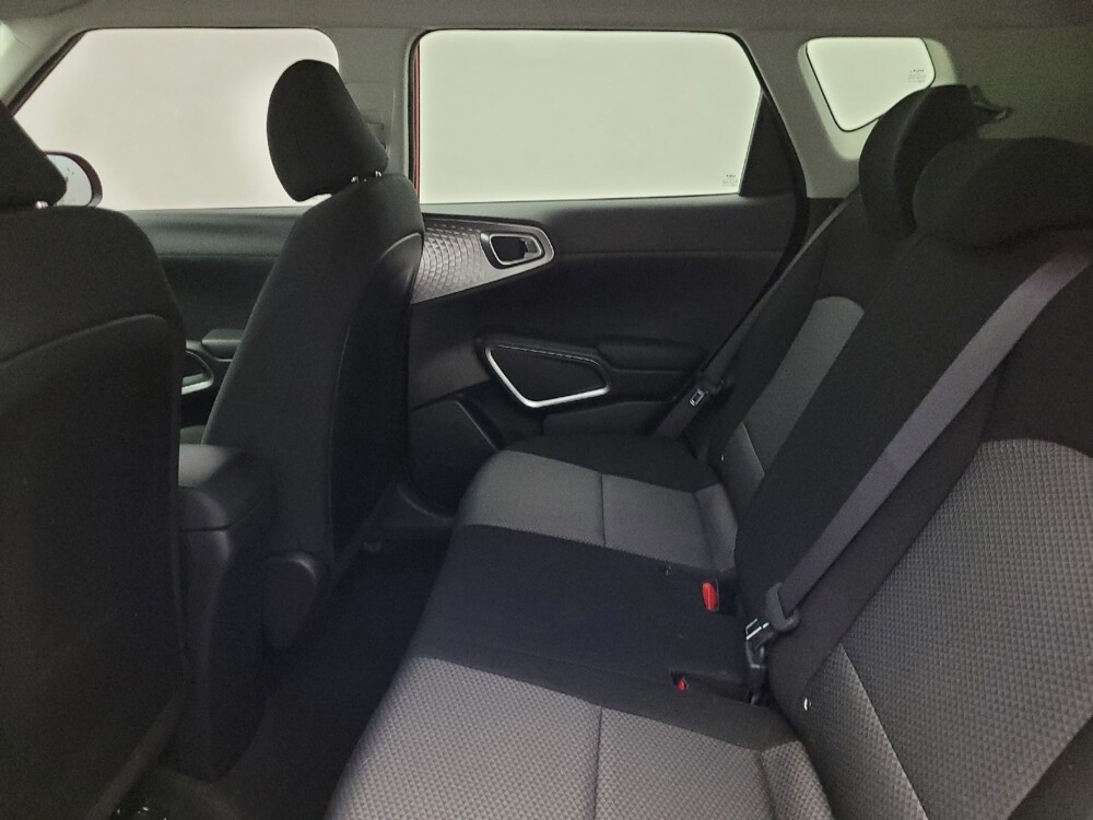 2023 Kia Soul in Glendale, AZ 85301 - 18111456 18