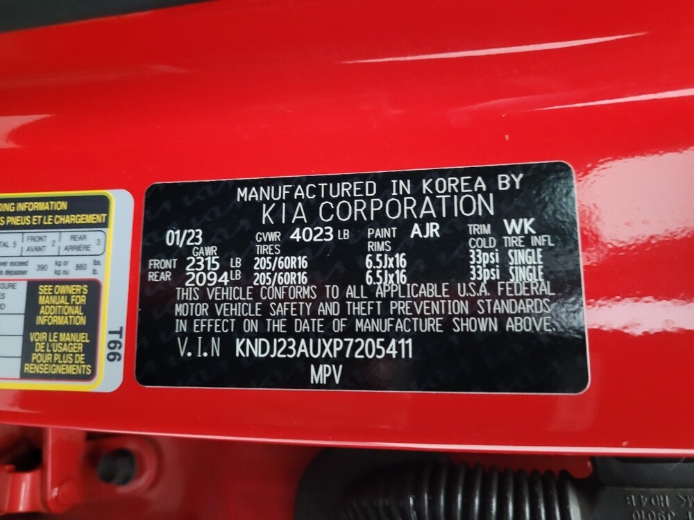 2023 Kia Soul in Glendale, AZ 85301 - 18111456 33