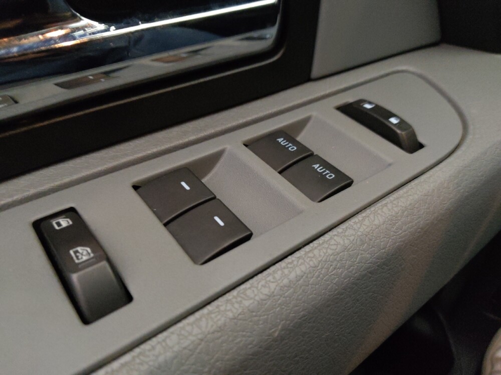 2013 Ford F150 in Tucson, AZ 85705 - 18111459 27