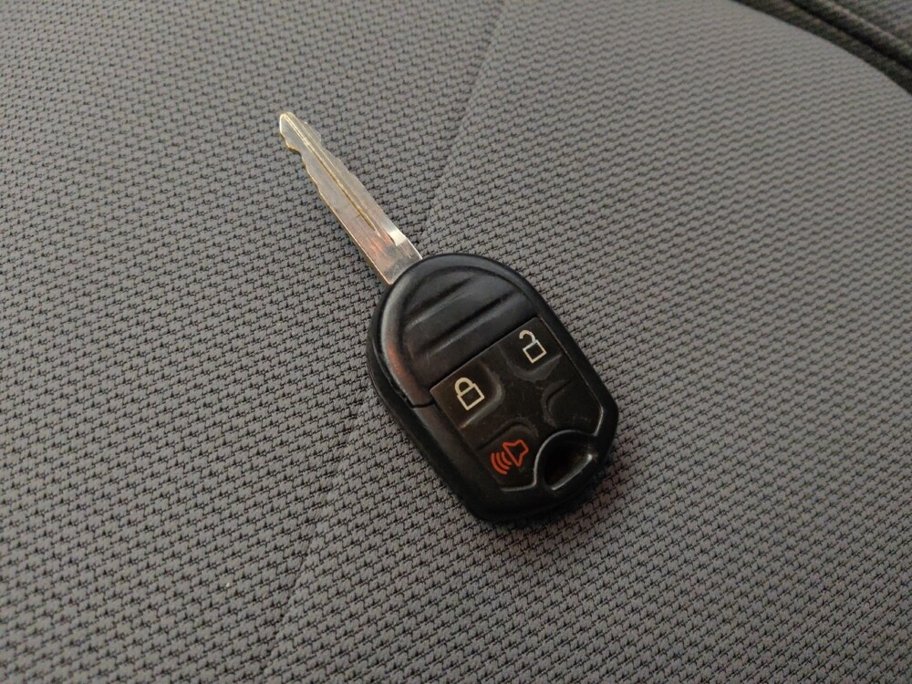 2013 Ford F150 in Tucson, AZ 85705 - 18111459 32