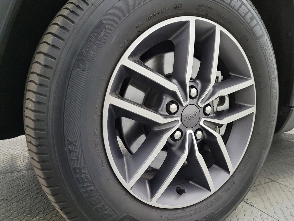 2022 Jeep Grand Cherokee in Chandler, AZ 85225 - 18111462 31