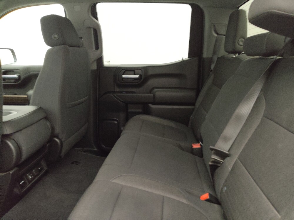 2020 Chevrolet Silverado 1500 in Bradenton, FL 34207 - 18111467 18