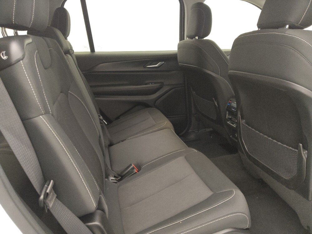 2023 Jeep Grand Cherokee L in Lakeland, FL 33815 - 18111470 19