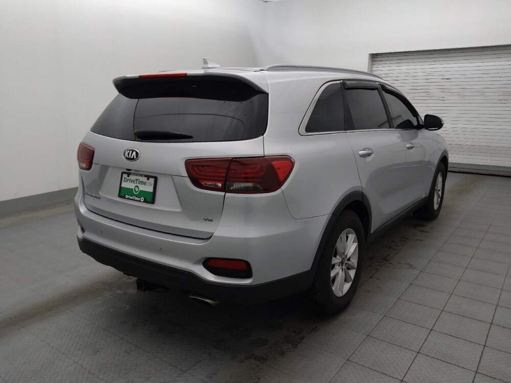 2019 Kia Sorento in Bradenton, FL 34207 - 18111473 9