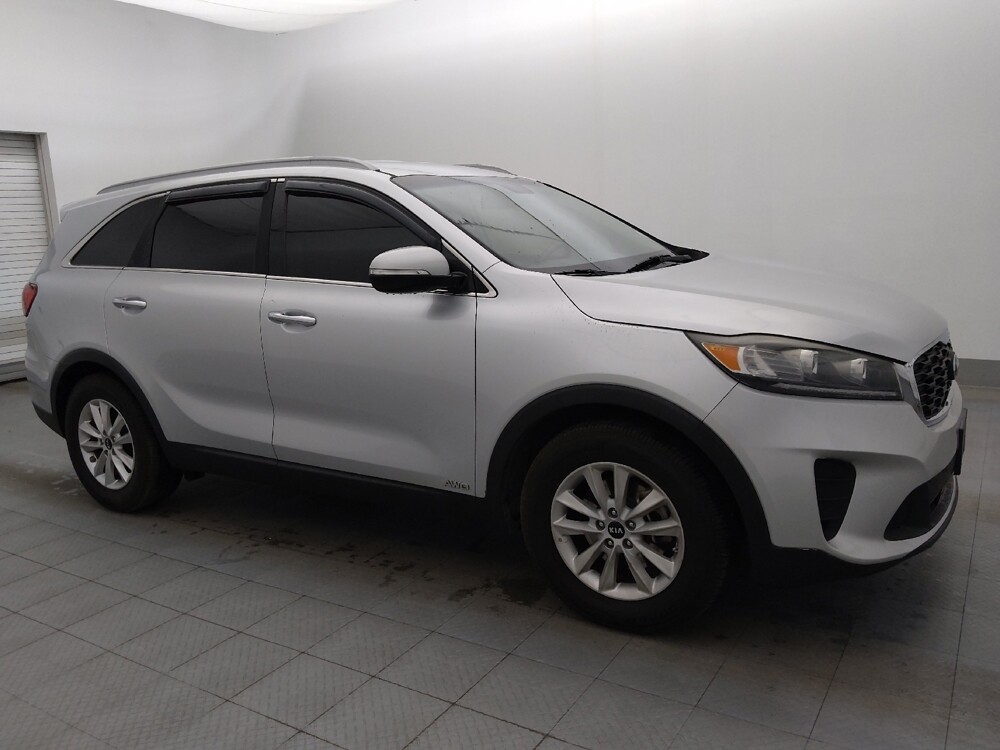 2019 Kia Sorento in Bradenton, FL 34207 - 18111473 11